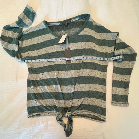 Matty M Top - Picture 6 of 6